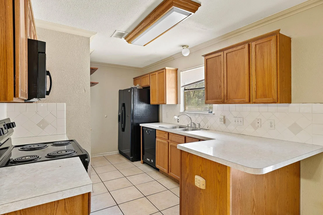 Photo of 1209 Doris LN