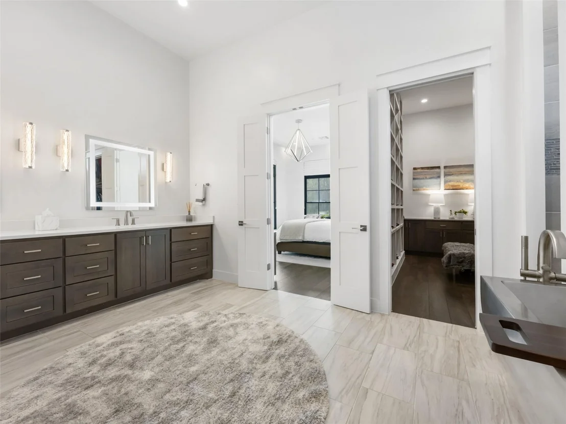 Photo of 108 Fishspear LN