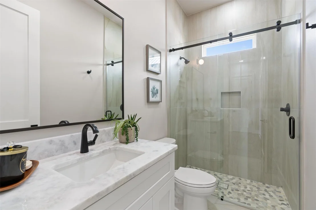 Photo of 118 Roy Nichols DR