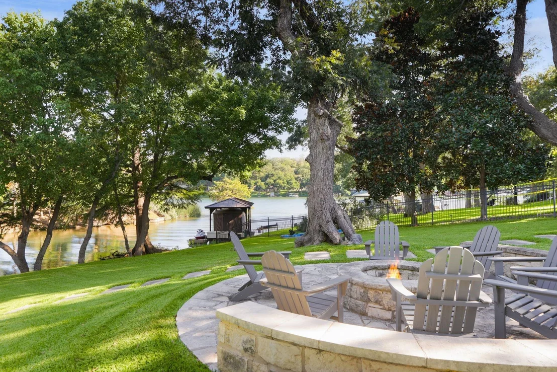 Photo of 8816 Big View DR