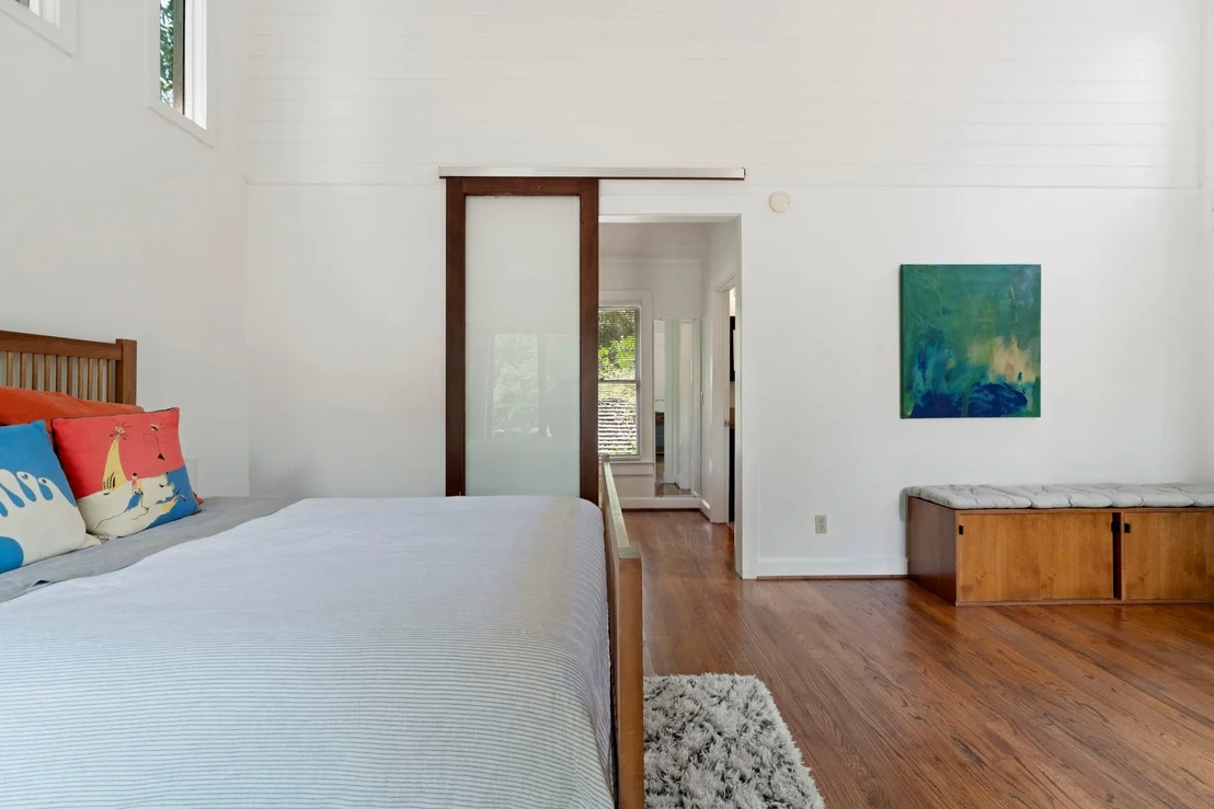 Photo of 3102 Hemphill PARK