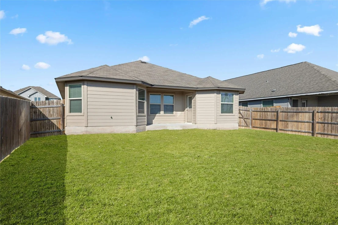 Photo of 131 Nathaniel DR