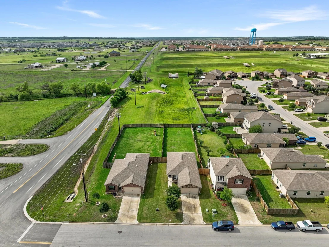 Photo of 501 Cleary LN