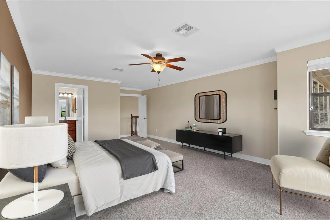 Photo of 301 Wye Oak ST