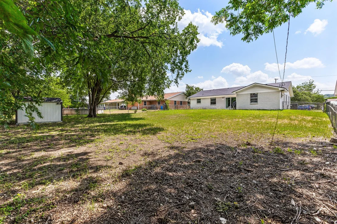 Photo of 1302 Phyllis DR