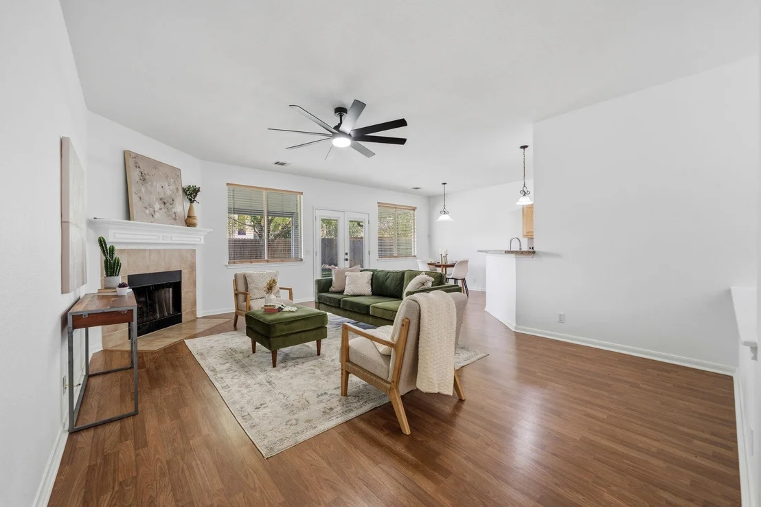 Photo of 513 Tobin DR