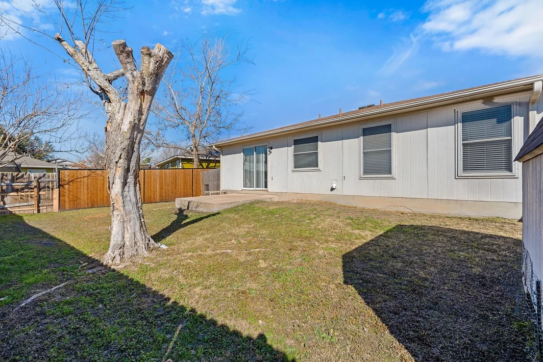 Photo of 607 Quincy DR