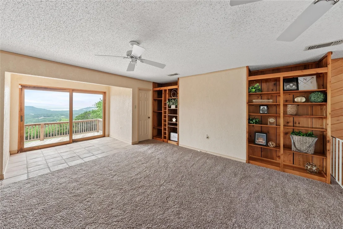Photo of 11105 Highview DR