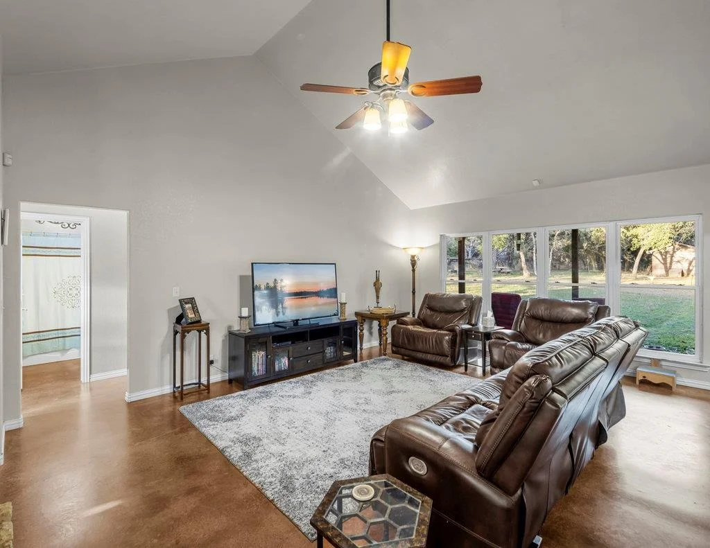 Photo of 1209 Shady Oaks