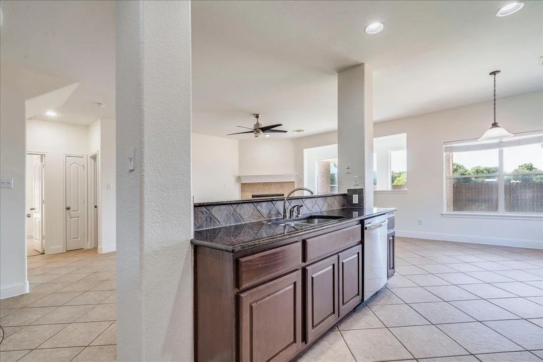 Photo of 3831 Aqua LN