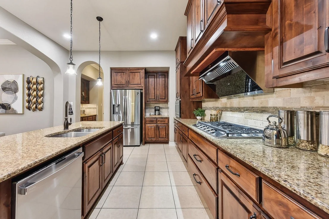 Photo of 2120 Park Place CIR