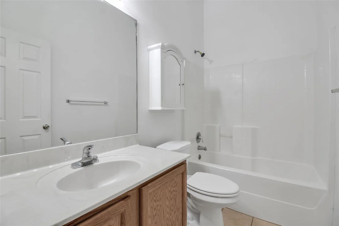 Photo of 3107 Burlington