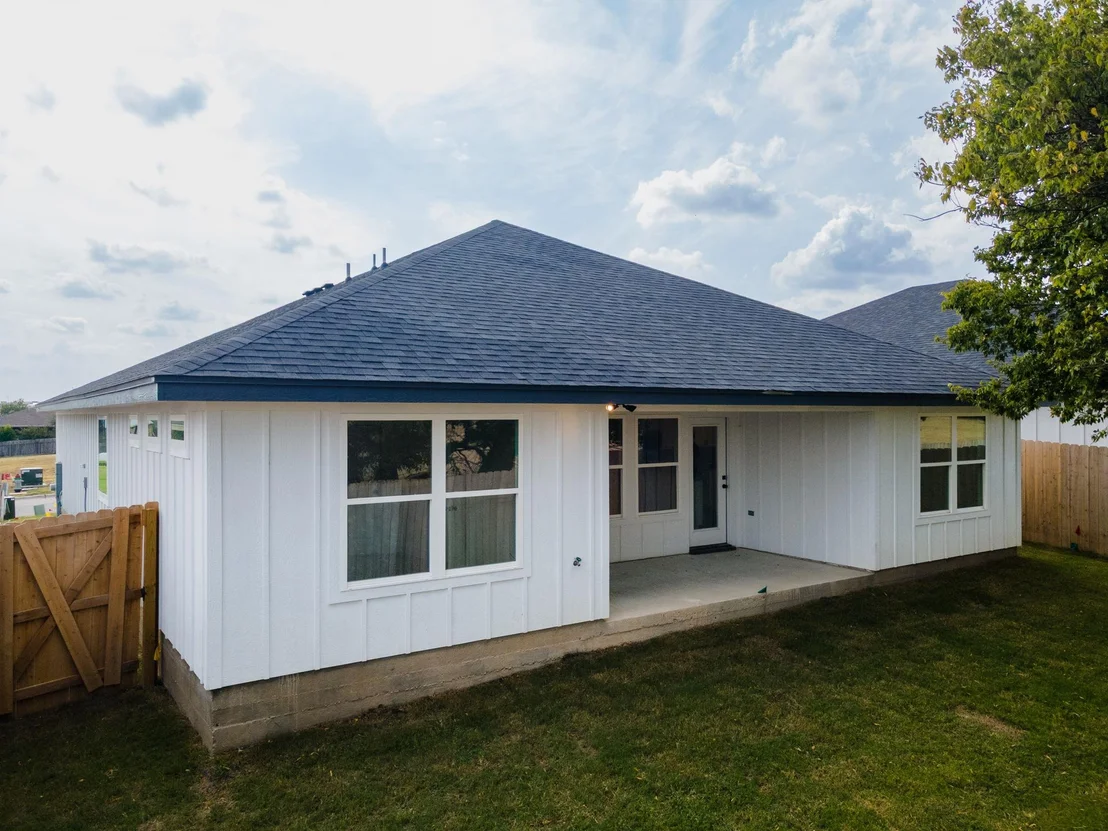 Photo of 2119 Blackhawk LOOP