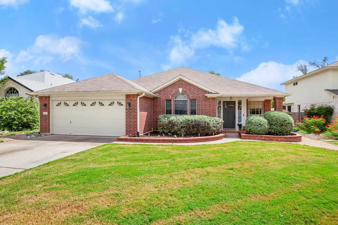 Photo of 8809 Lanna Bluff LOOP