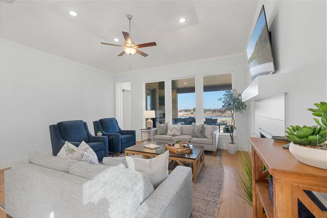 Photo of 114 Azalea LOOP