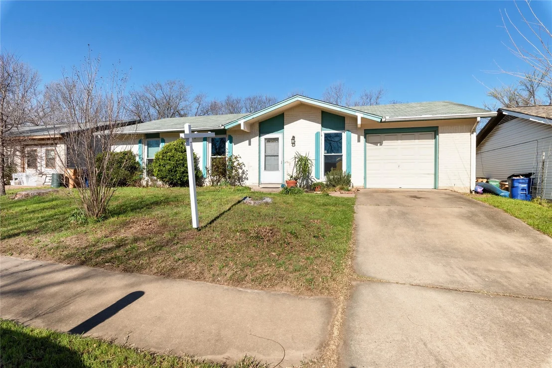 Photo of 10002 Dorset DR