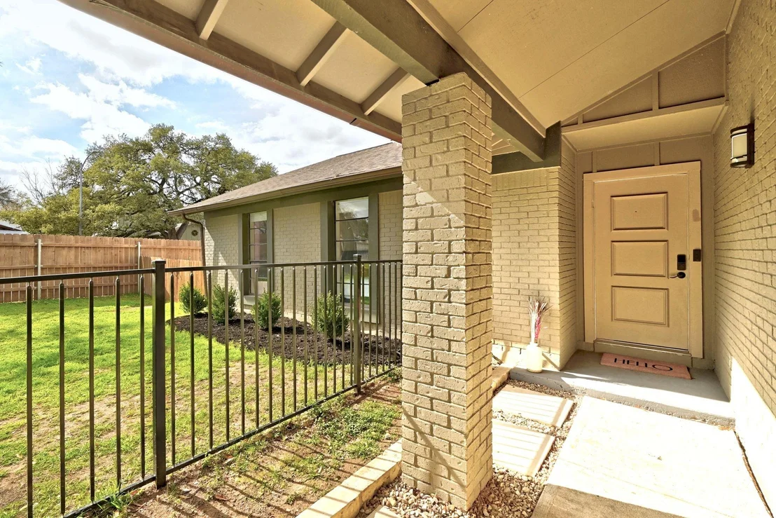Photo of 7210 Towering Oaks DR