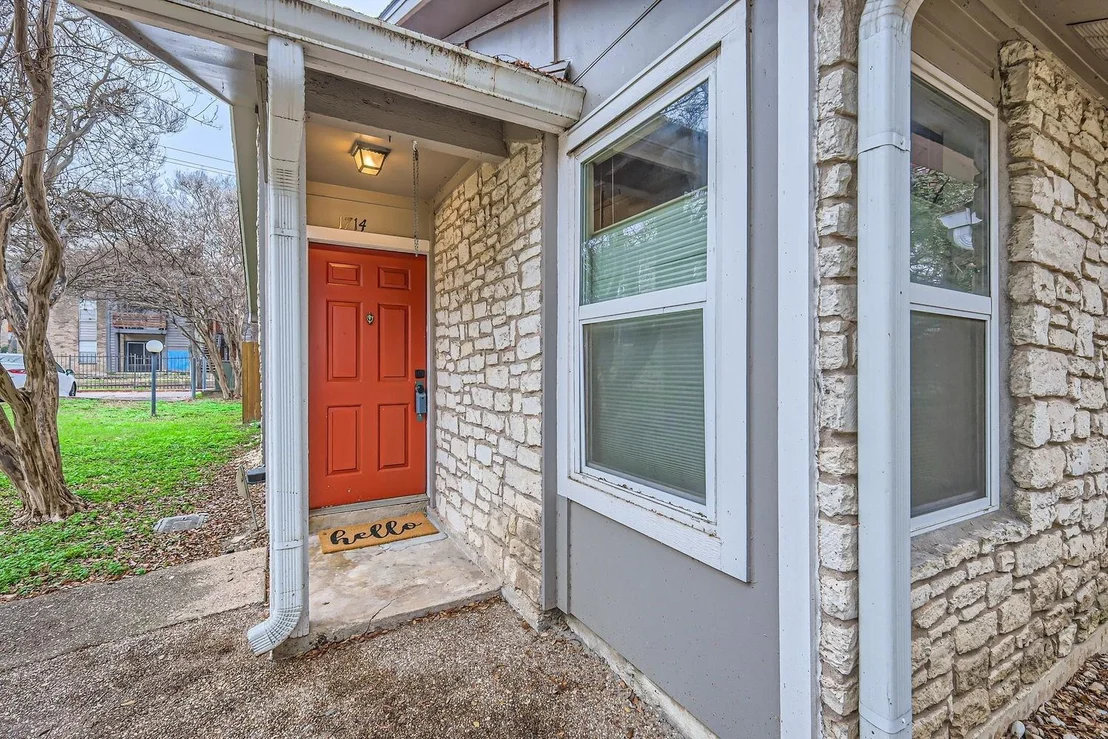 Photo of 1714 Timber Ridge RD