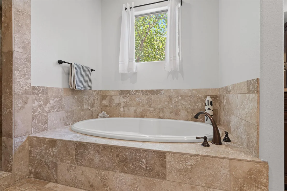 Photo of 1411 Burford PL