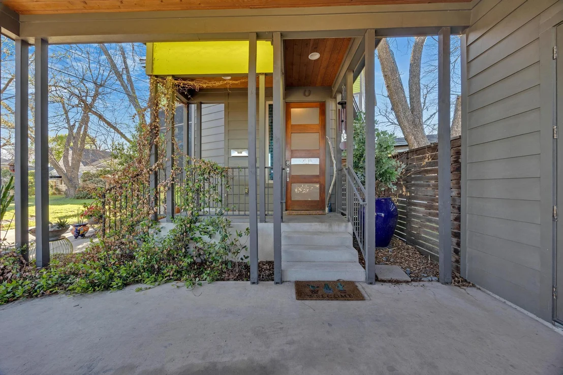 Photo of 4404 Clarkson Ave