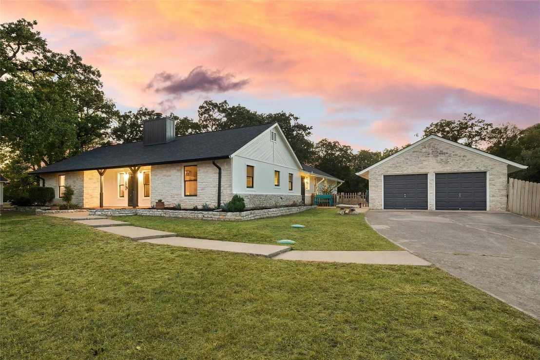 Photo of 16506 Westview TRL