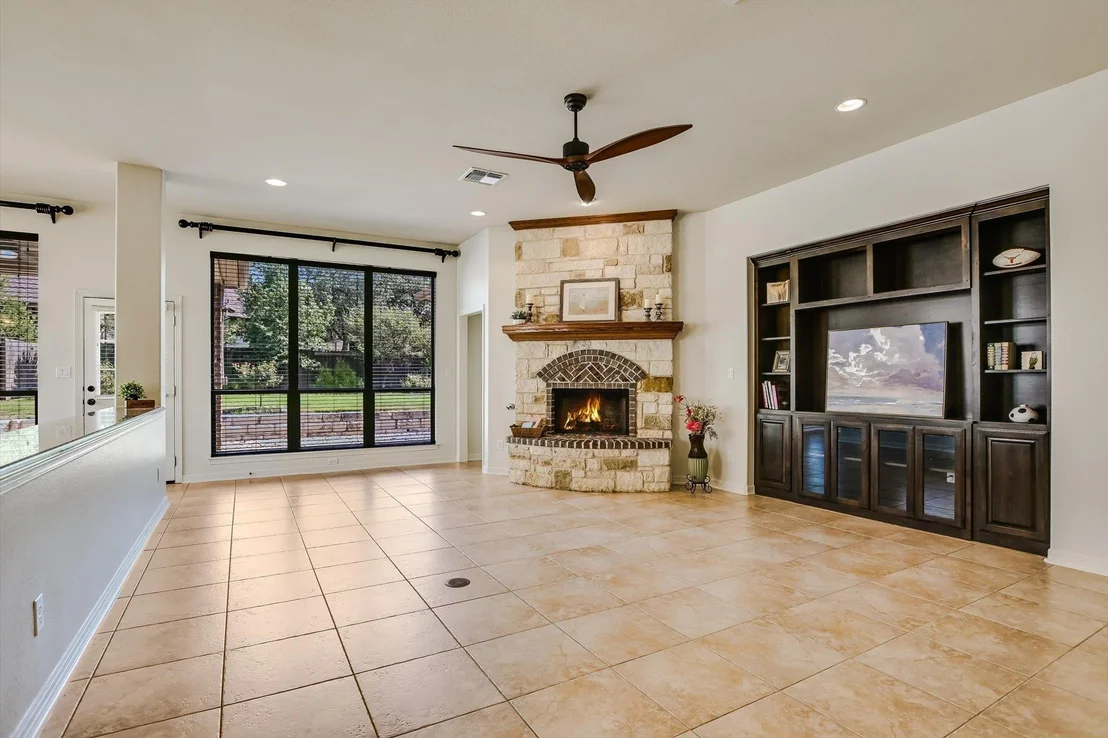 Photo of 213 Mirafield LN