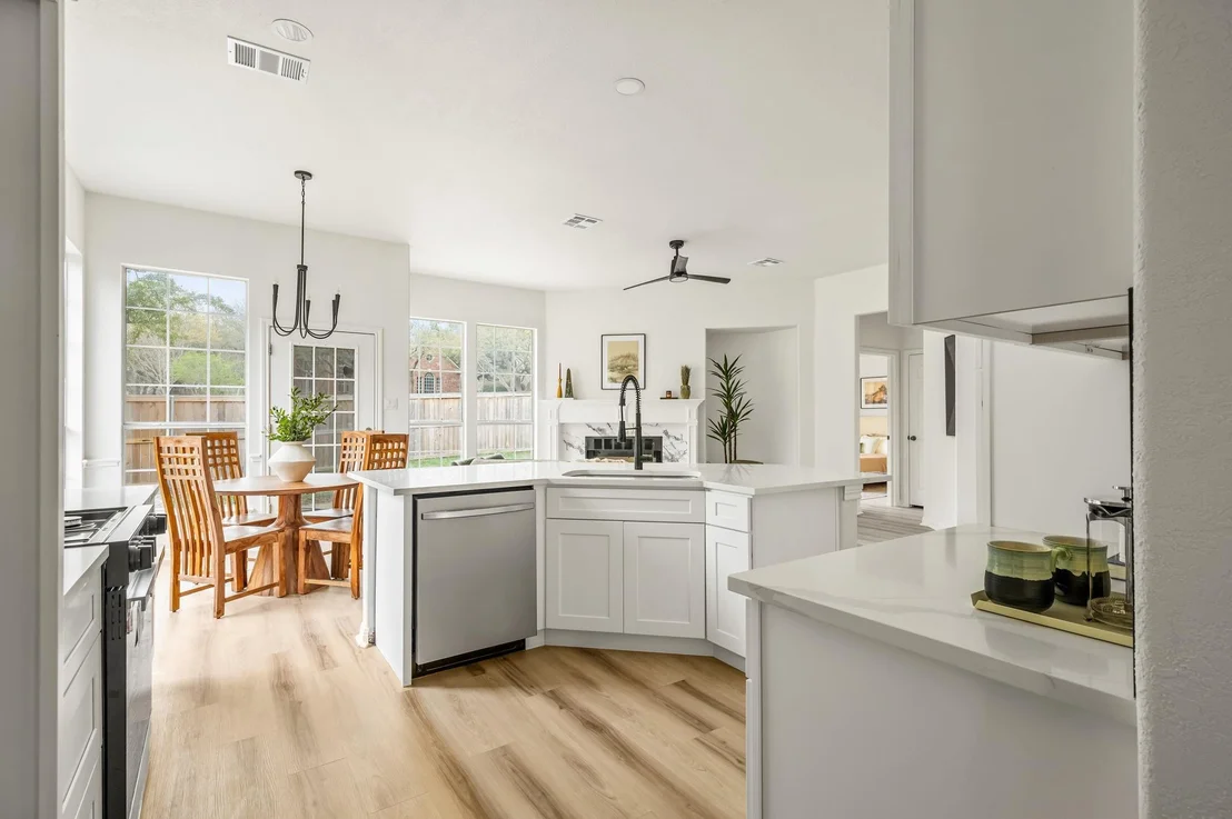 Photo of 4015 Sable Oaks DR