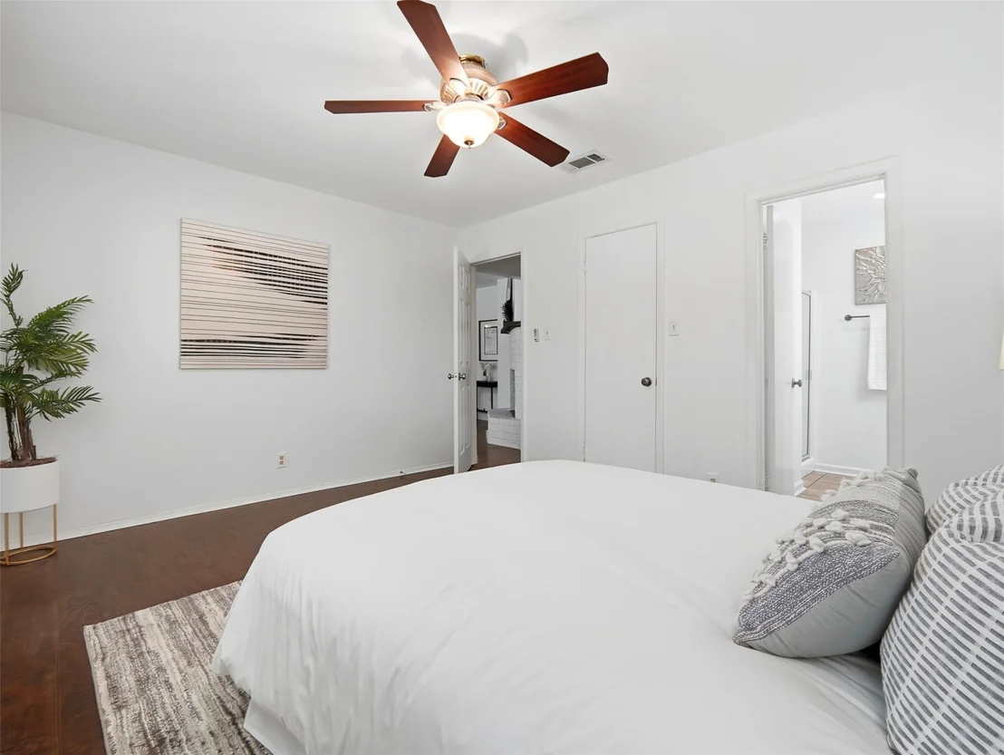 Photo of 7001 Windrift WAY