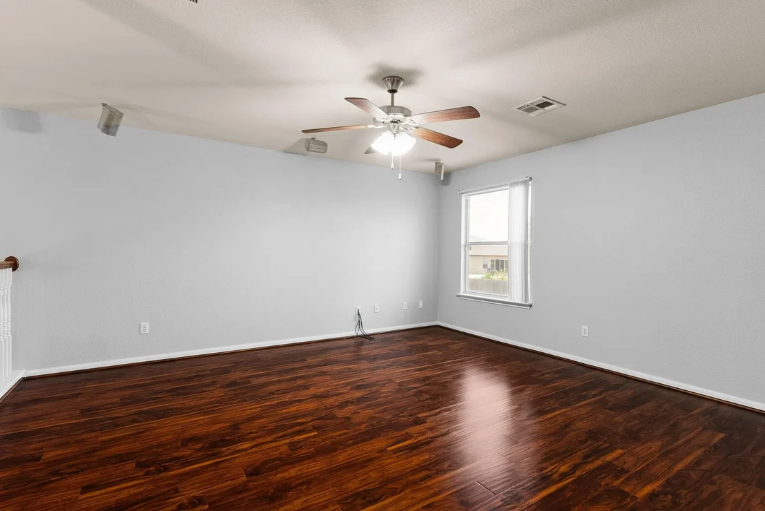 Photo of 5908 Mosaic TRL