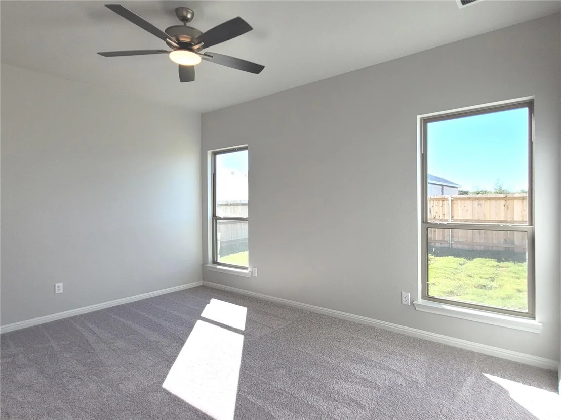 Photo of 924 Campbelton DR