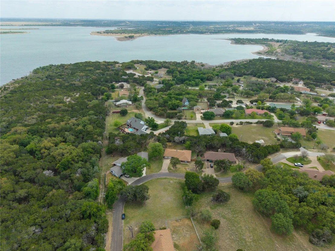 Photo of 2111 Chinaberry CIR