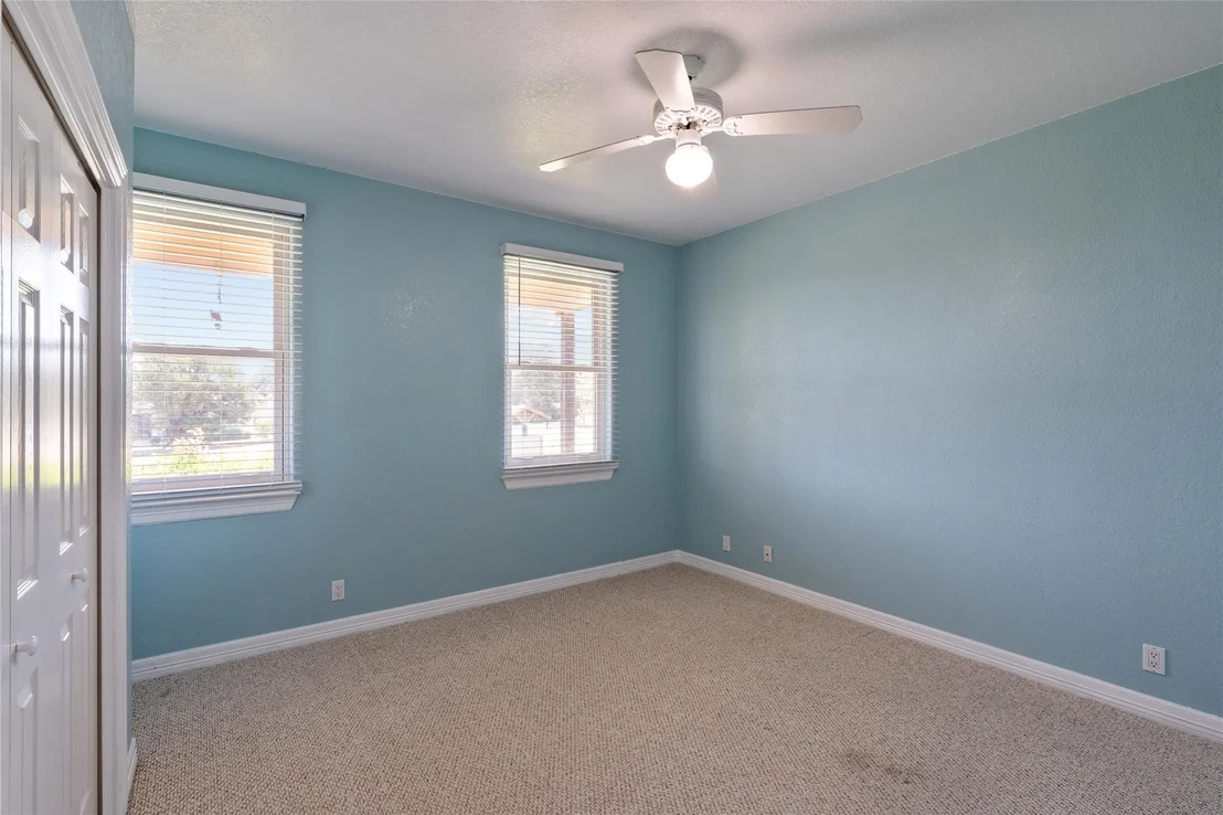 Photo of 221 Chaparral RD