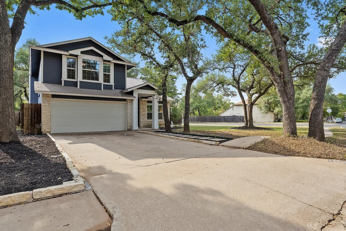Photo of 13006 Debarr DR