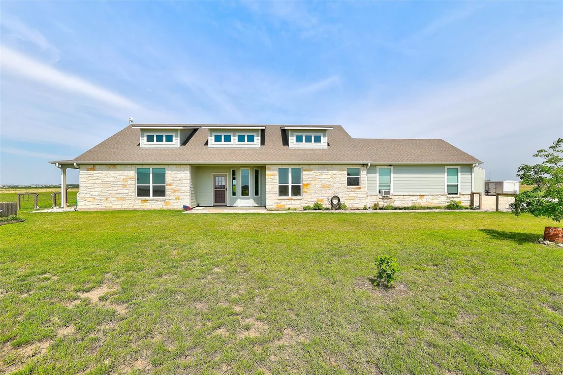 Photo of 563 County Road 331