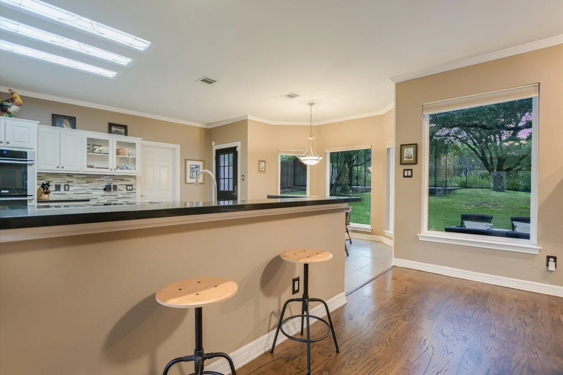Photo of 2302 Cliffs Edge DR
