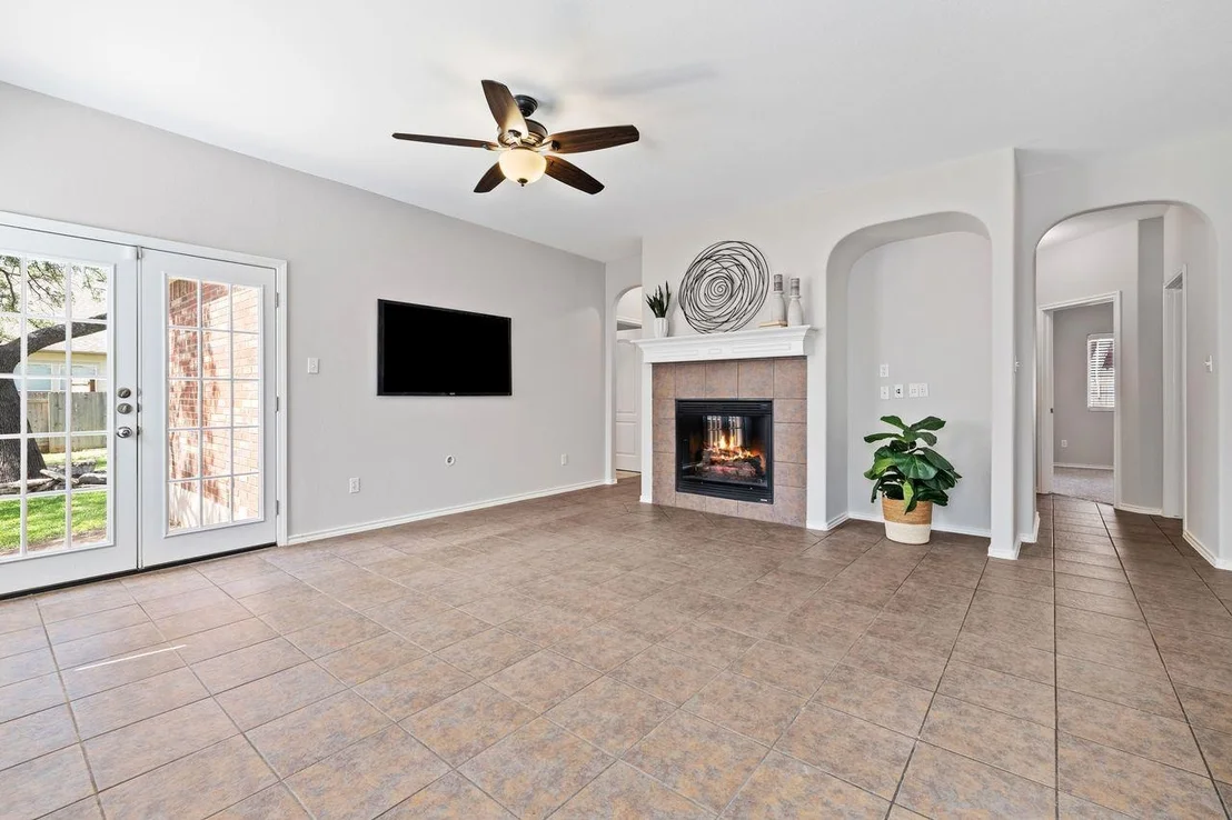 Photo of 3721 Pine Needle CIR