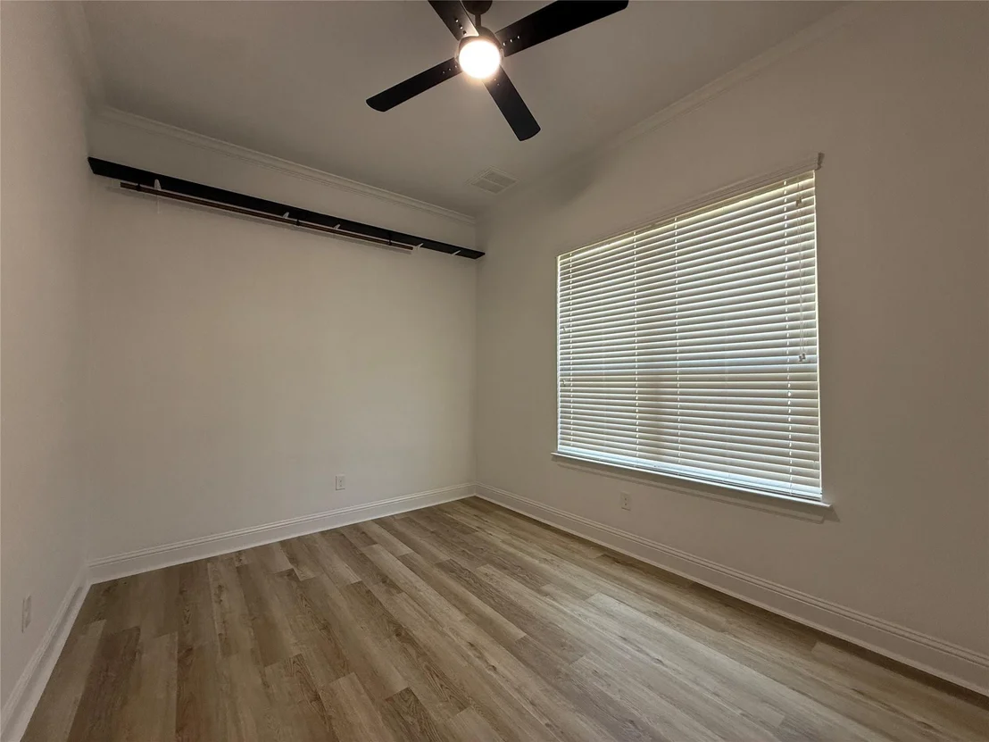 Photo of 1512 Long Shadow LN