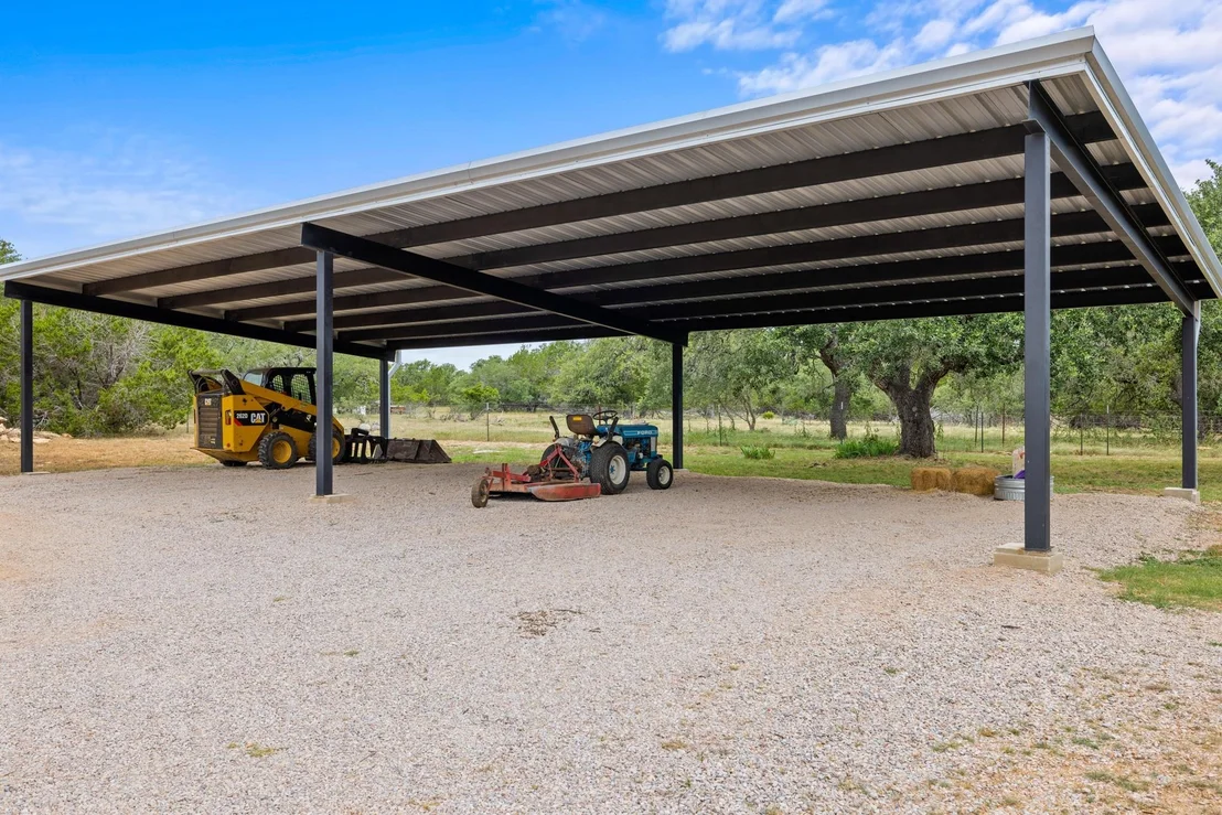 Photo of 713 Ranch Road 1320