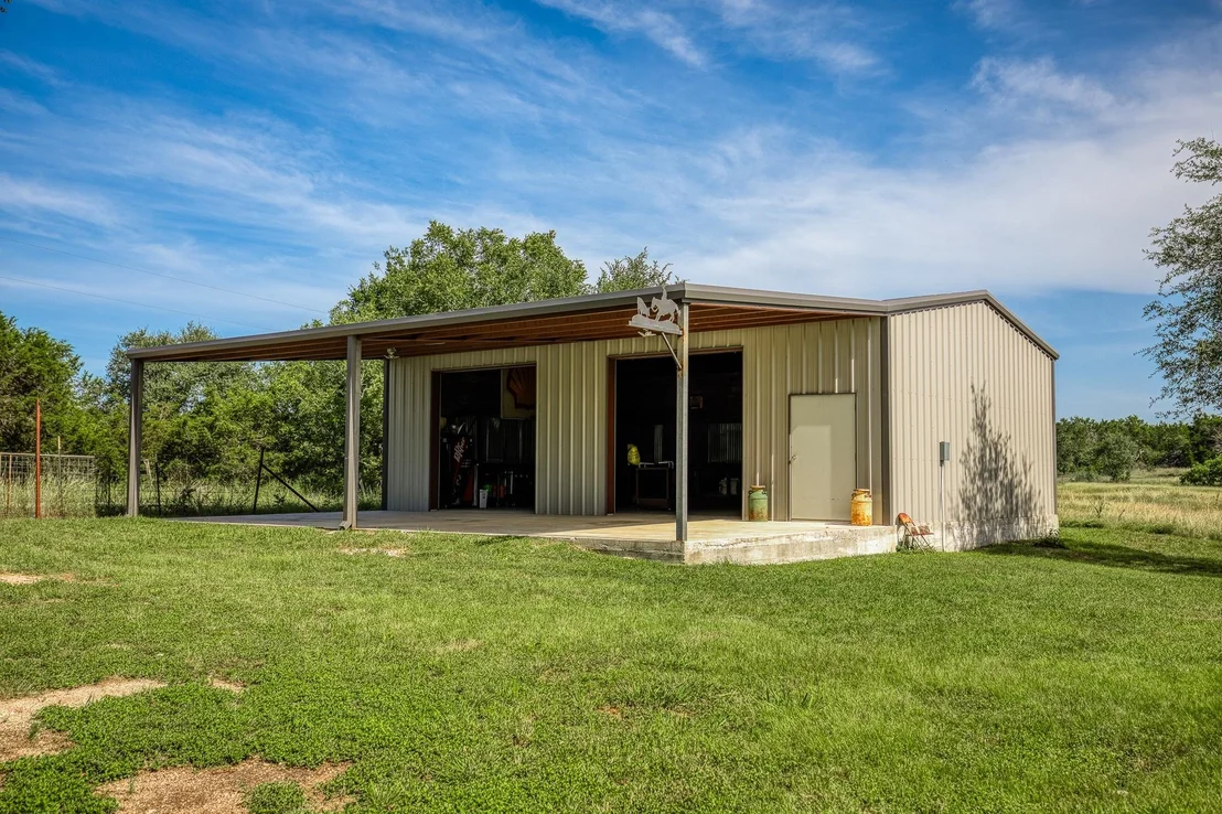 Photo of 6928 County Road 252