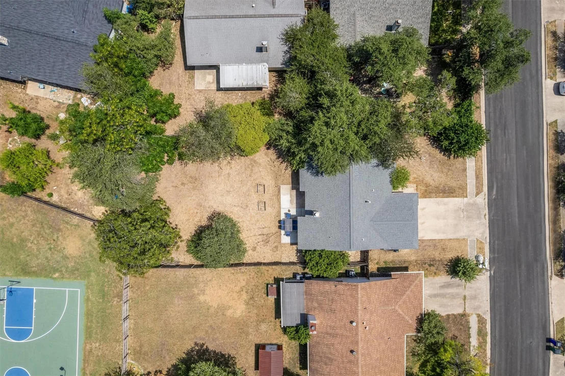 Photo of 705 Chestnut XING