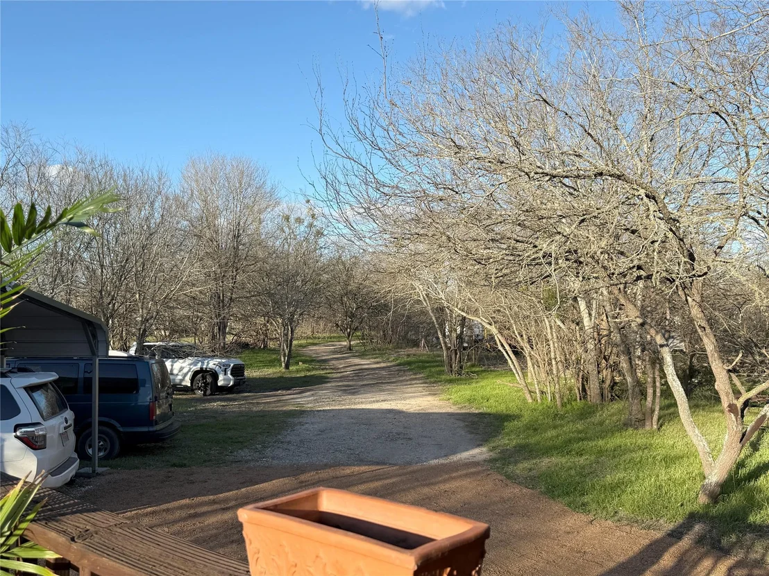 Photo of 1153 Skyline RD