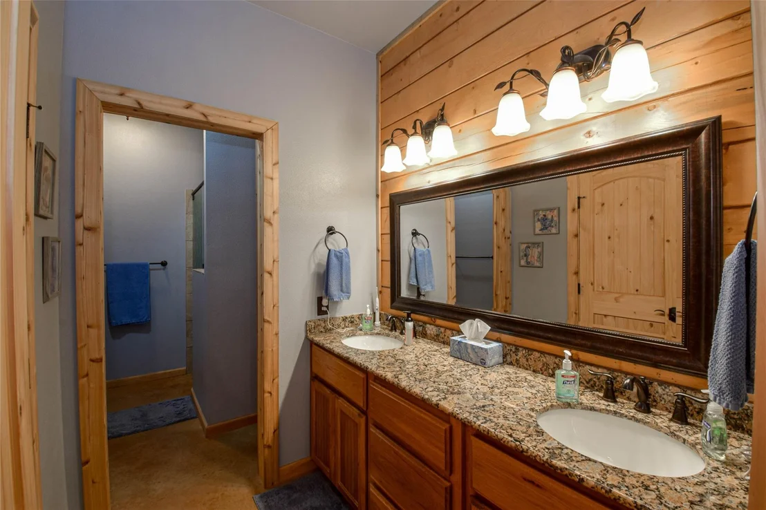 Photo of 358 W County Road 3069