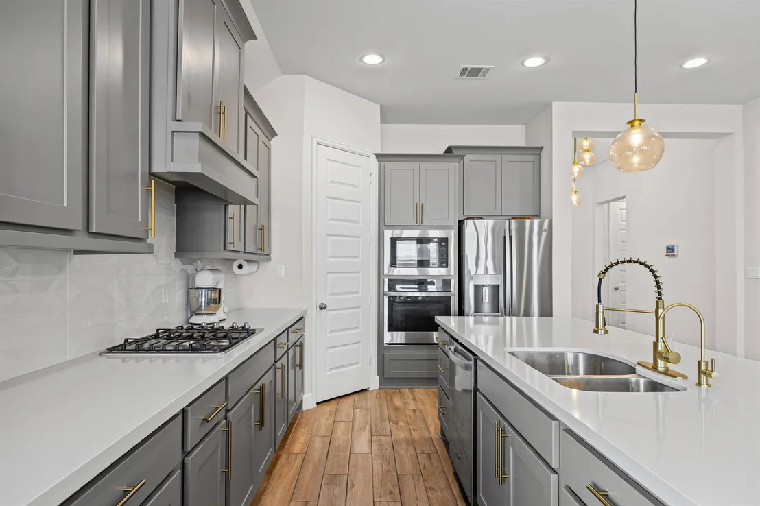 Photo of 108 Chinaberry BND