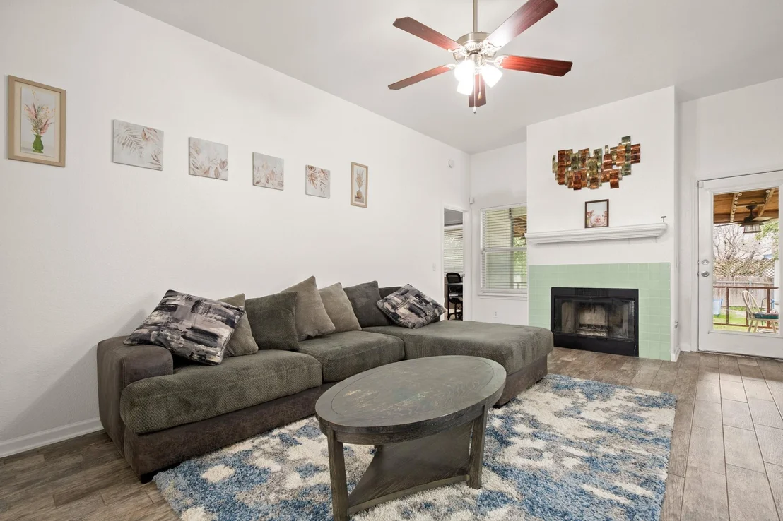 Photo of 213 Dana DR
