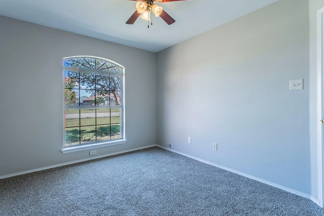 Photo of 1904 Basalt DR