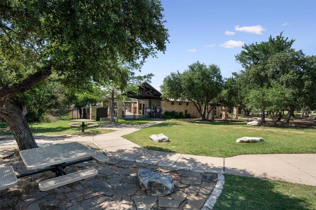 Photo of 3800 Lagoona DR