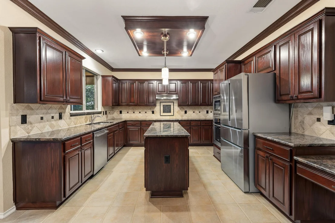 Photo of 905 Brighton Bend LN