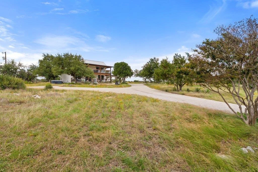 Photo of 784 River View DR