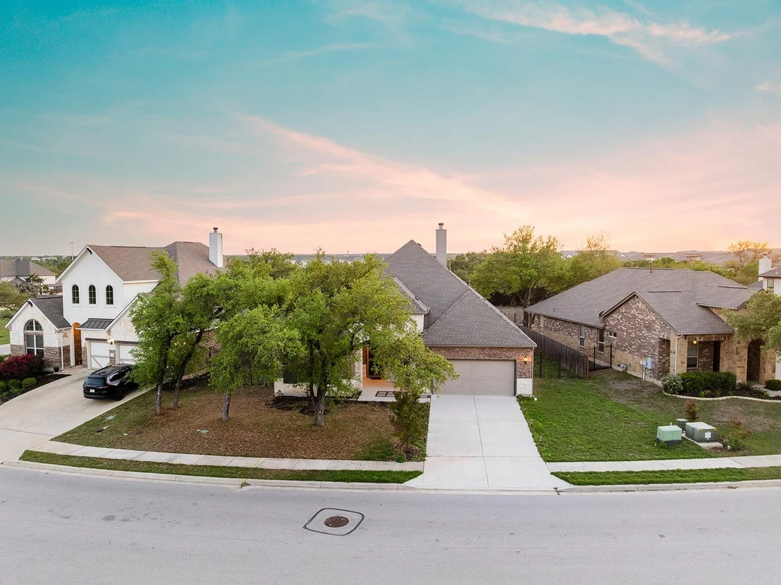 Photo of 107 Orange Mimosa LN