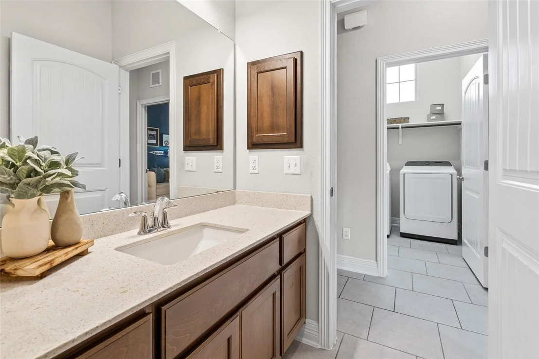 Photo of 304 Tangerine DR